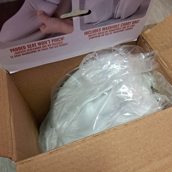 π NIB Cushie Traveler Portable Toilet Seat Toddler Potty Training π - Picture 11 of 16